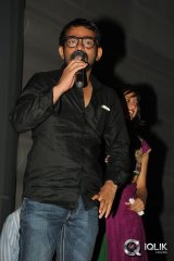 Aadu Magadura Bujji Platinum Disc Function